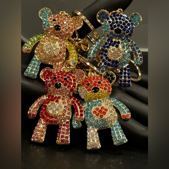 BAG CHARM  Gold Tone Clear Heart Blue Crystal Bear Bag Charm Keychain Mint - Picture 6 of 7